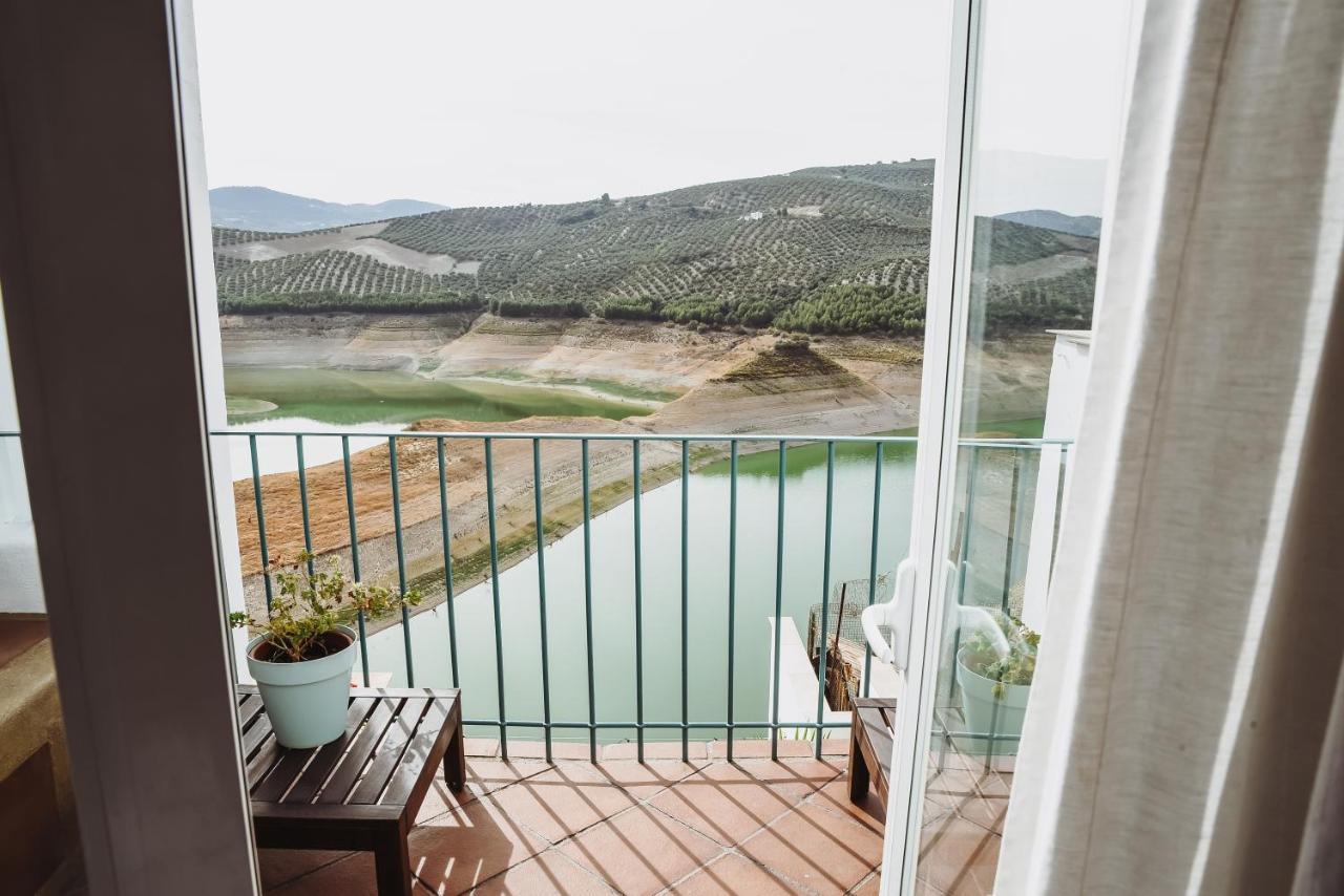 Lake Room Iznajar